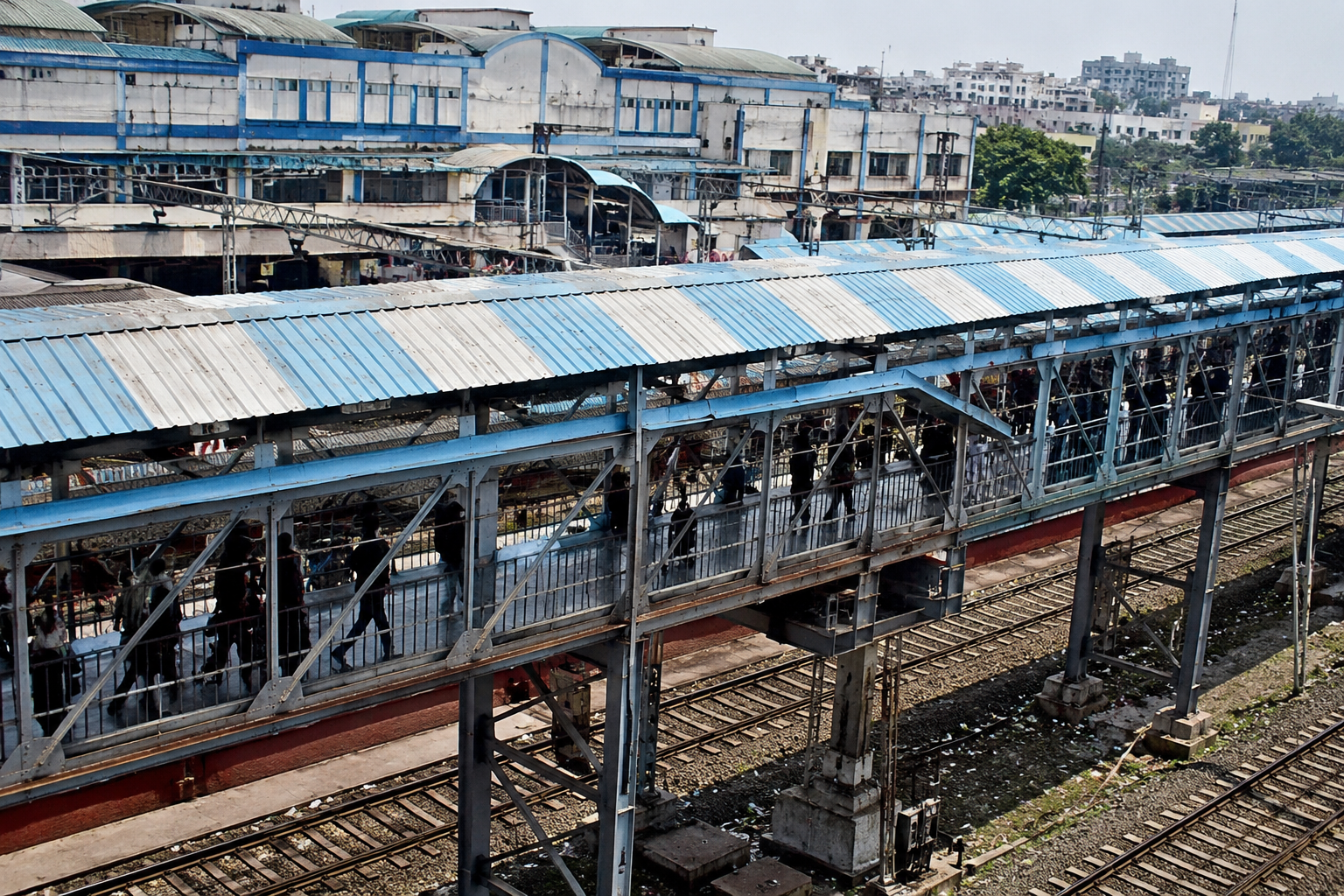 Indian Railways Expands Nationwide Asbestos Roof Replacement Project to Improve Safety and Modernize Station